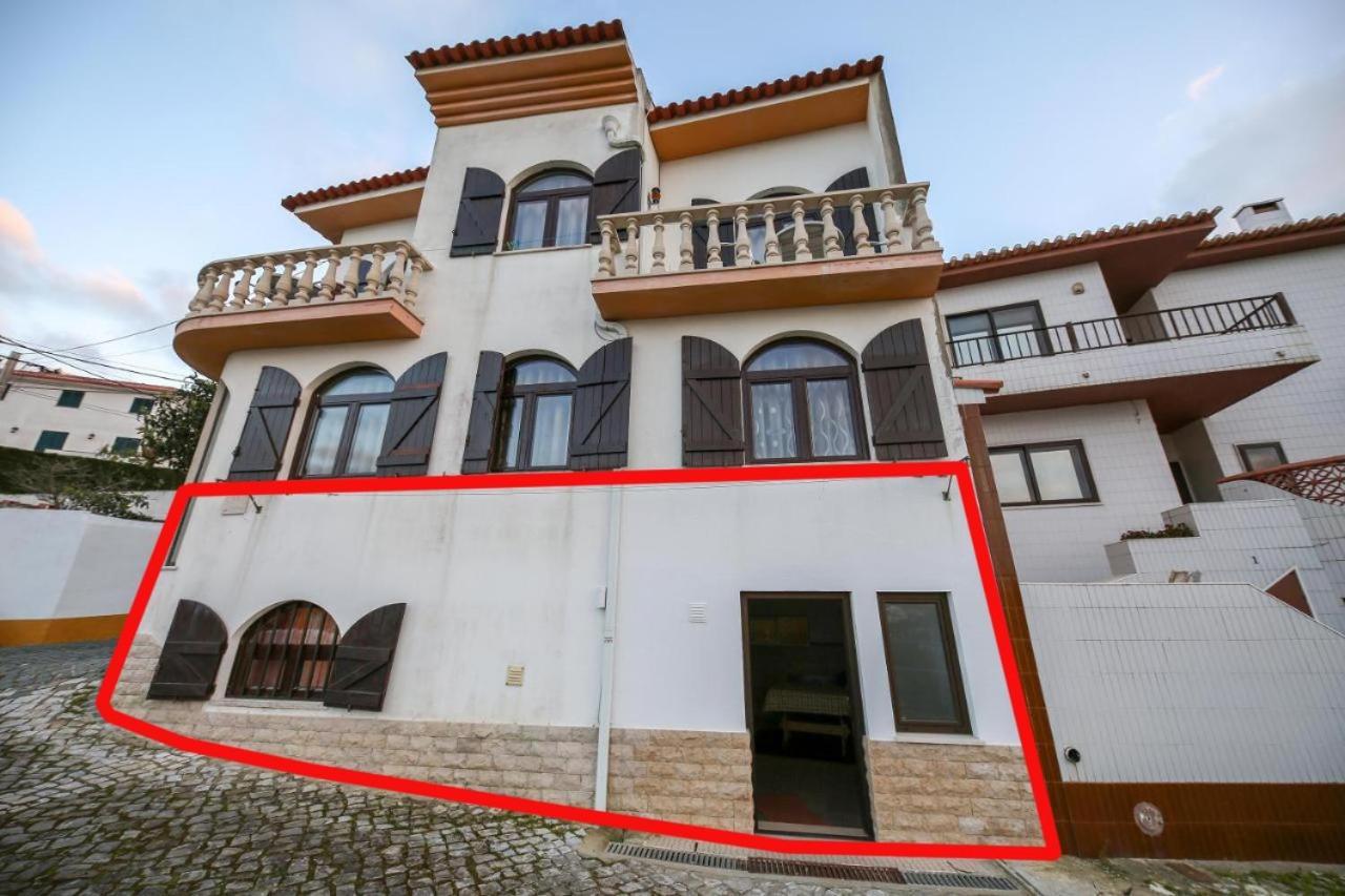 Casa Da Tia Laura Apartment นาซาเร ภายนอก รูปภาพ